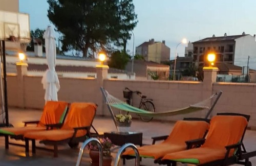 Deltebre Villa | Homerez - Villa 11 km away from the beach with swimming-pool and jacuzzi