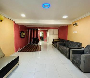Kampung Bintong House | Homestay Bunga Seroja