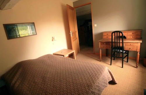 Theza Bed & Breakfast | homestay