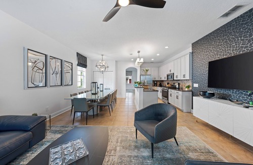Reunion House | Homestead Elegance | 4 bed, 2 bath | Private Pool