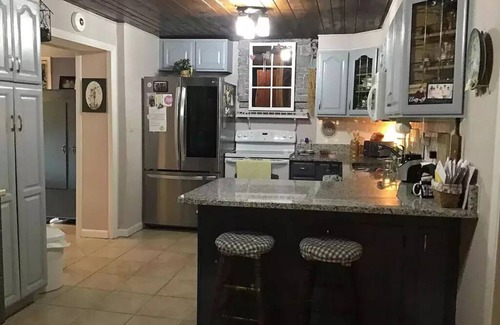 Crossville - Harriman Other | Homestead Farmhouse with period decor, mountain views, pond