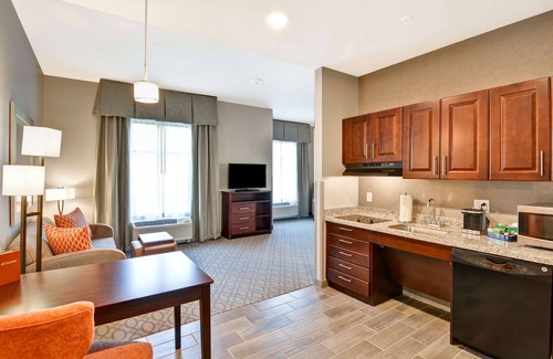 New Hartford Hotel | Homewood Suites by Hilton New Hartford Utica