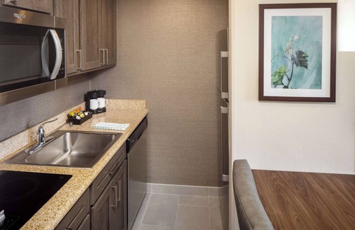Wallingford Hotel | Homewood Suites by Hilton Wallingford-Meriden