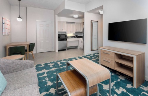 Cheektowaga Hotel | Homewood Suites by Hilton Buffalo Airport