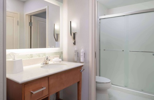 Nashua Hotel | Homewood Suites by Hilton Gateway Hills Nashua