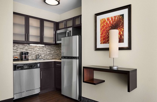 Cathedral City Hotel | Homewood Suites by Hilton Cathedral City Palm Springs