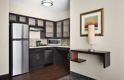 Cathedral City Hotel | Homewood Suites by Hilton Cathedral City Palm Springs