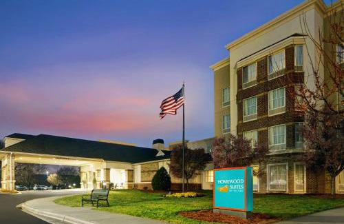 Charlotte Hotel | Homewood Suites Charlotte Ayrsley