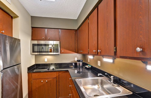 Overland Park Hotel | Homewood Suites Kansas City/Overland Park