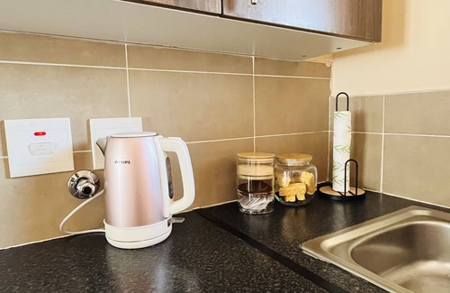 Centurion Apartment | Homey apartment in Centurion.