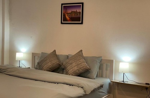 Ploenchit Apartment | homey stay villa and cafe by hematoa