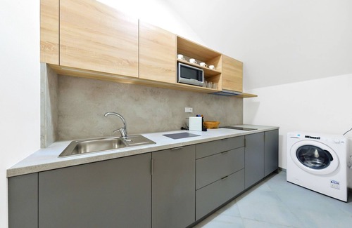 Smichov Apartment | Honest SMICHOV