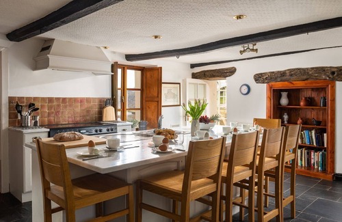 Combe Martin Apartment | Honey Buzzard Farmhouse - Luxury Cottages