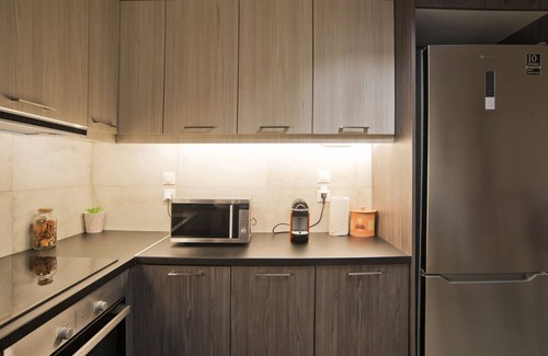 Kypseli Apartment | Honey House Kipseli Stylish, Reno 2BR Apt City Ctr