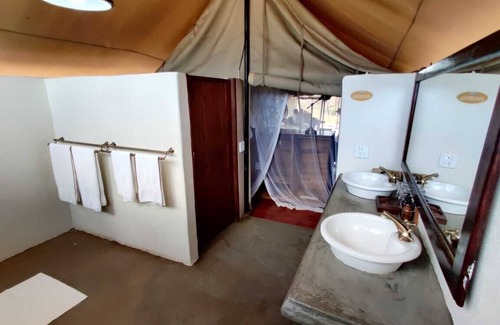 Thorny Bush Game Reserve Other | Honeyguide Khoka Moya Camp