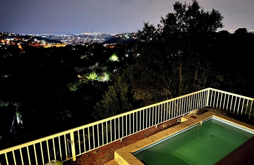 Greater Johannesburg Metropolitan Area Apartment | Honeyhills Excellence Resort F