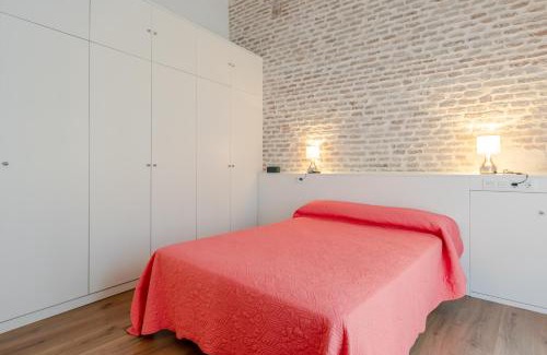 Alameda Apartment | HoneyMoon Apartment