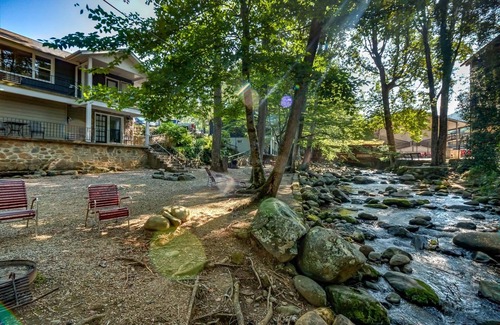 Gatlinburg Cottage | Honeymoon Cottage, creek view.