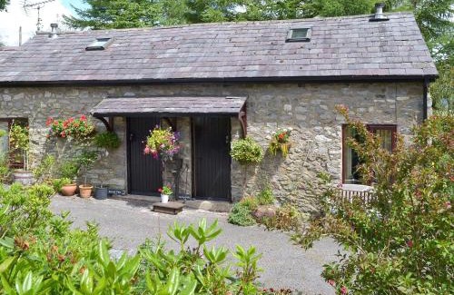 Nercwys House | Honeysuckle Cottage