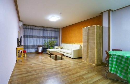 Hongcheon House | Hongcheon Kkotjip Pension
