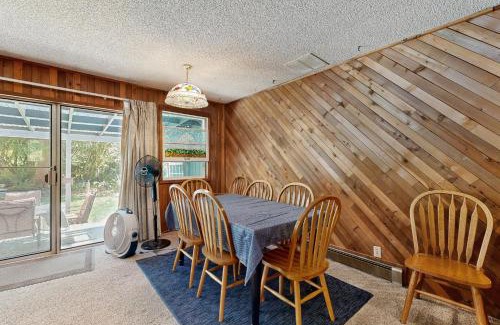 Welches House | Hood Hideout