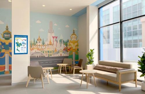 Khlong Ton Sai Hotel | HOP INN Bangkok Krung Thonburi Station