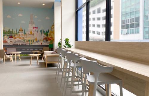 Khlong Ton Sai Hotel | HOP INN Bangkok Krung Thonburi Station