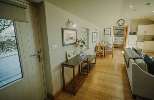 Litton Cottage | Hope Cross Stables - an award-winning fully accessible cottage