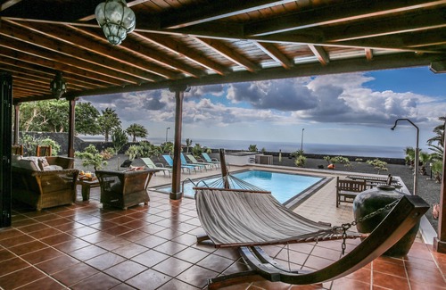 Macher House | Horizon Luxury - A peaceful oasis with private pool, gardens and stunning views