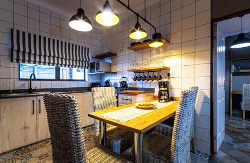 St. Lucia Apartment | Hornbill Family Suites