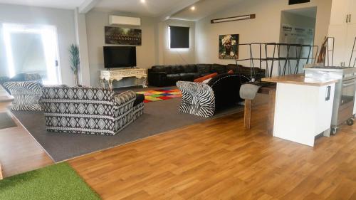 Horotiu House | Horotiu Homestead Hamilton Large Group & Event Hire NZ
