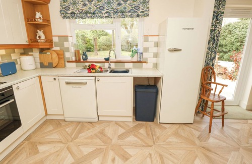 Dunbridge Cottage | Horseshoe Cottage