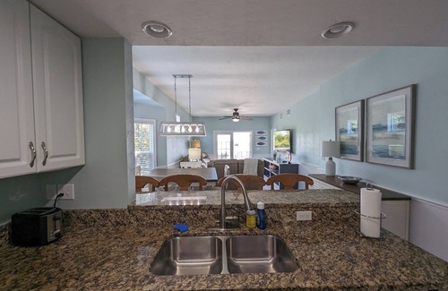 Horseshoe Beach Condo | Horseshoe Cove Condo 101 Gulf View