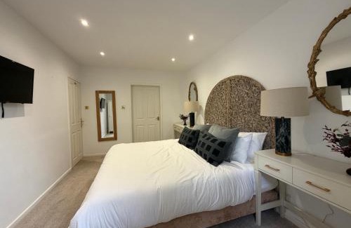 Pudleston House | Horseshoe House at Pudleston Court