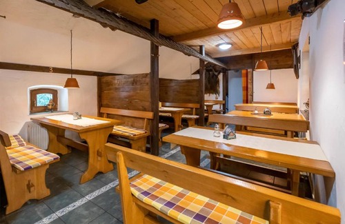 Malenovice Hotel | Horsky hotel Rajska bouda