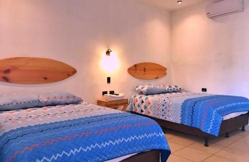 El Paredon Hotel | Hospedaje las palmeras