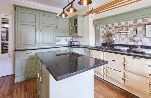 Pickering House | Host & Stay | Beckside