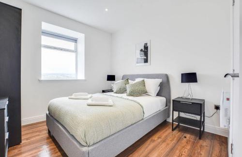 Burnley Apartment | Host & Stay - Canalside Lofts Apartment