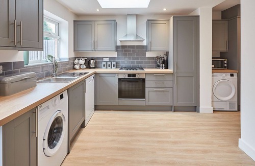 Cambridge House | Host & Stay | Elfleda Stay