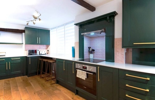 Pickering House | Host & Stay | Iris Cottage