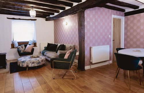 Pickering House | Host & Stay | Iris Cottage