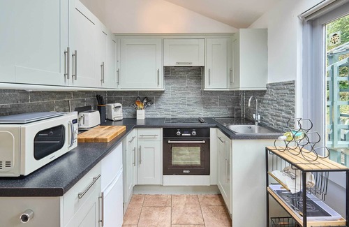 Happisburgh House | Host & Stay | Kestrel Cottage