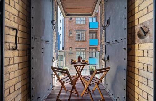 St George's Quarter Apartment | Host & Stay - Queen Square Apartment