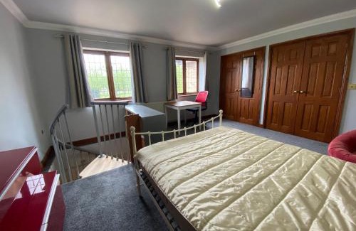 Walton Apartment | Host & Stay - Studley Knapp