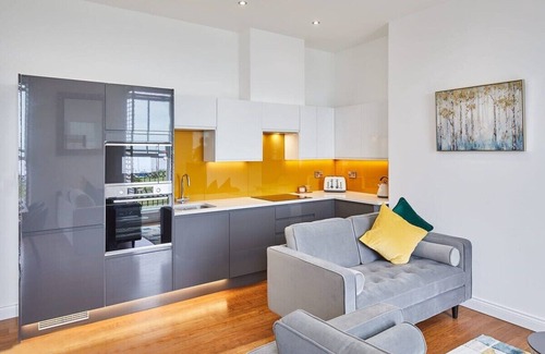 West Cliff Apartment | Host & Stay | The Connell