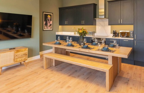 Georgian Quarter Apartment | Host & Stay | The Georgian Quarter @ Catharine III