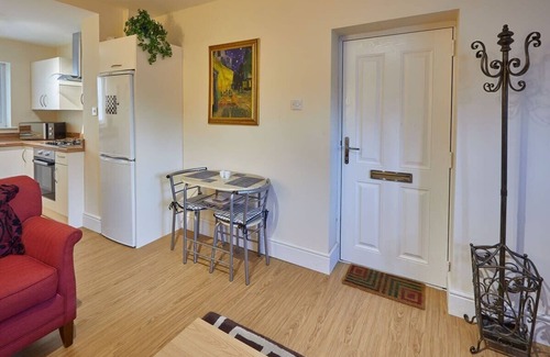 Harrogate House | Host & Stay | The Limes