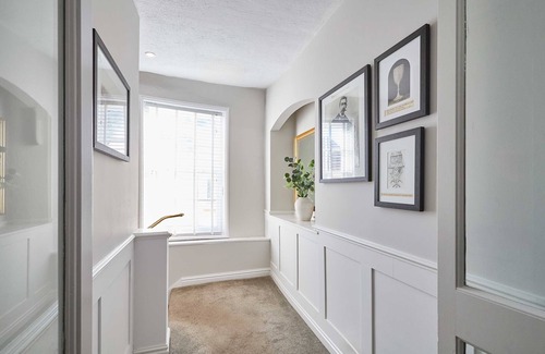 Much Wenlock Apartment | Host & Stay The Raven Hotel Rooms