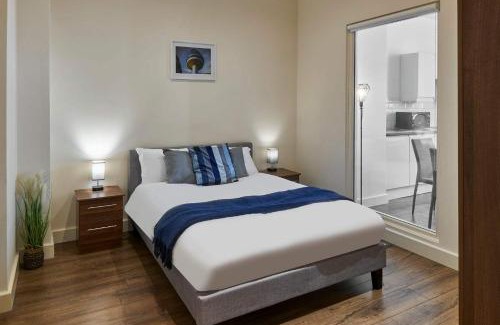 Liverpool City Centre Apartment | Host & Stay - Three Graces Getaway