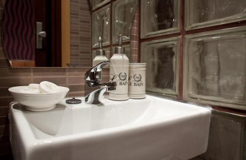 Malasana House | Hostal Abel Victoriano